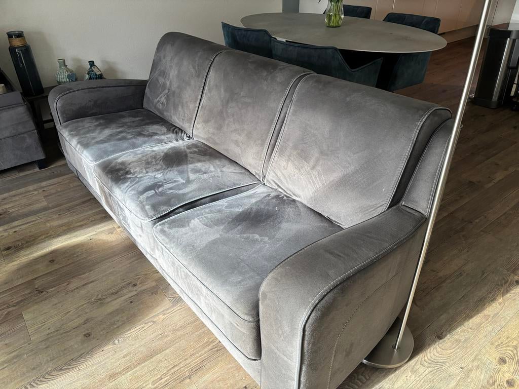 Gratis af te halen: Comfortabele bank, nog een ronde mee!, Huis en Inrichting, Banken | Bankstellen, Ophalen, Overige materialen