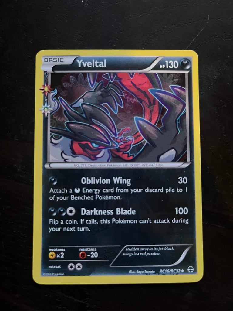 Pokemon kaart Yveltal (GEN RC16), Ophalen of Verzenden, Nieuw, Losse kaart, Foil
