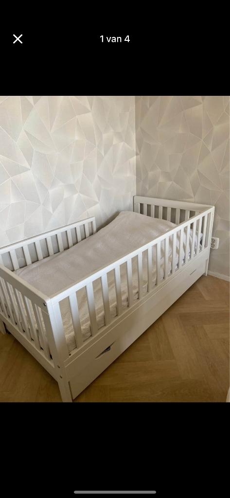 Peuter bedje goed in staat, Kinderen en Baby's, Kinderkamer | Bedden, 70 tot 85 cm, 140 tot 160 cm, Zo goed als nieuw, Ophalen