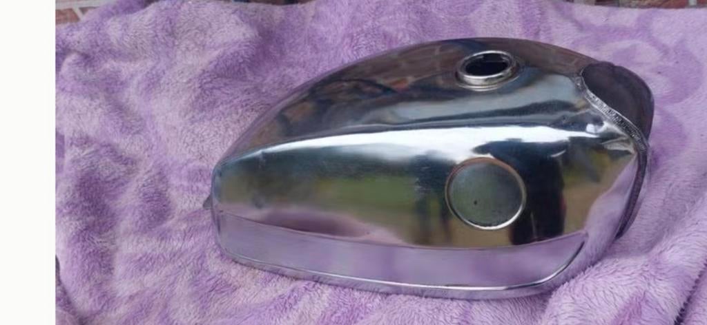 Gezocht 529 tank, Ophalen of Verzenden, Tank