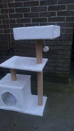 Katten krappaal met kattenmantje, Dieren en Toebehoren, Ophalen, Zo goed als nieuw