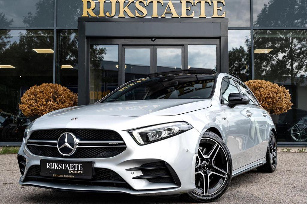 Mercedes A-klasse A35 AMG 4MATIC|PANO|BURMESTER|CAMERA|18'', Auto's, Mercedes-Benz, Automaat, 4 cilinders, Origineel Nederlands