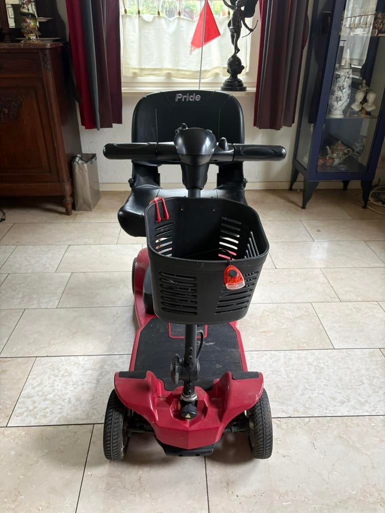 Pride GoGo Scootmobiel, Ophalen, Zo goed als nieuw