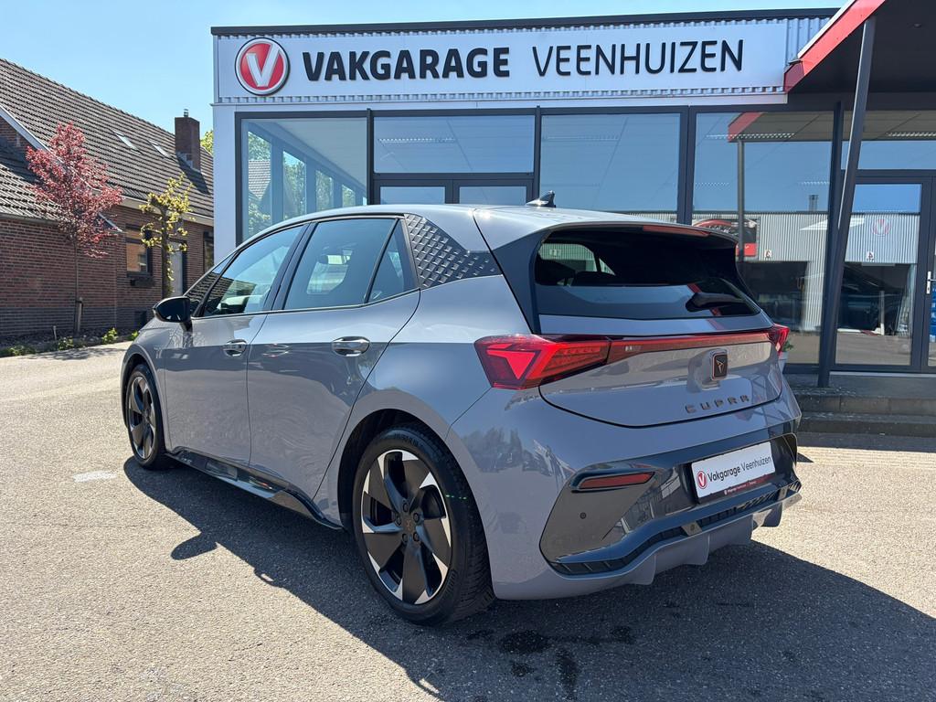 CUPRA Born Essential 62 kWh|Rijklaar prijs|Stoel/stuur ver.|, Auto's, Automaat, 12 maanden, Achterwielaandrijving, Gebruikt