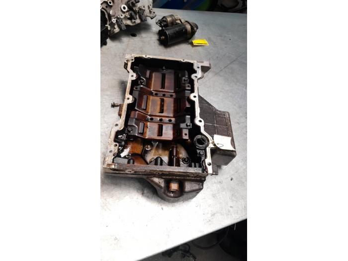 Carterpan van een Opel Antara, Auto-onderdelen, Gebruikt, -, -, Opel