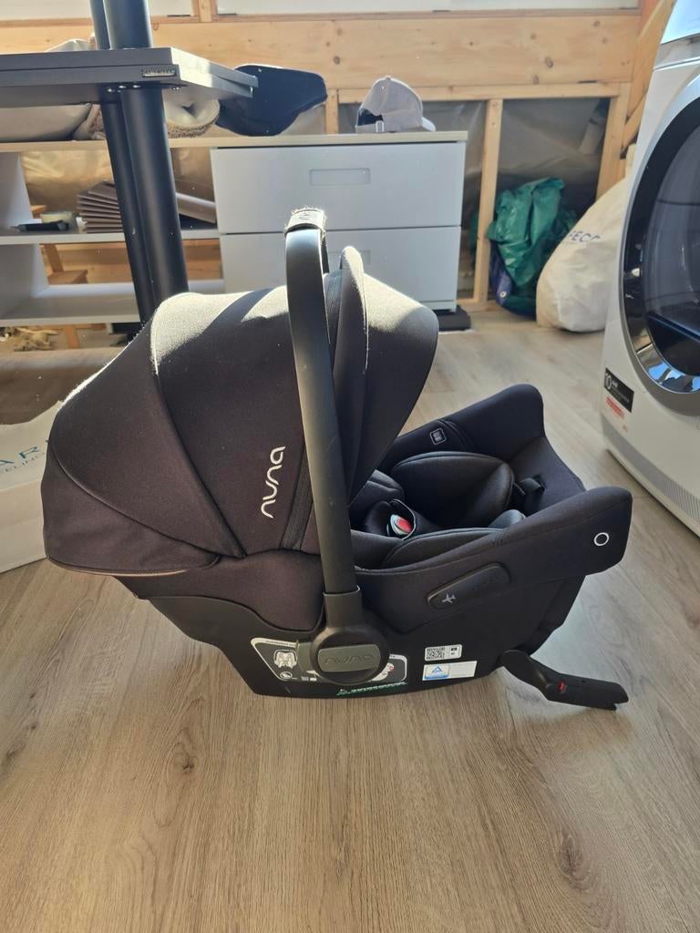 Nuna Pipa Urban autostoel 0-13 kg met isofix, Ophalen