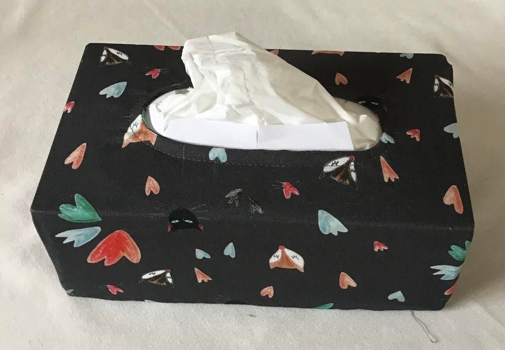 Tissue box hoes, Kunststof, Ophalen of Verzenden, Zo goed als nieuw, Minder dan 10 liter