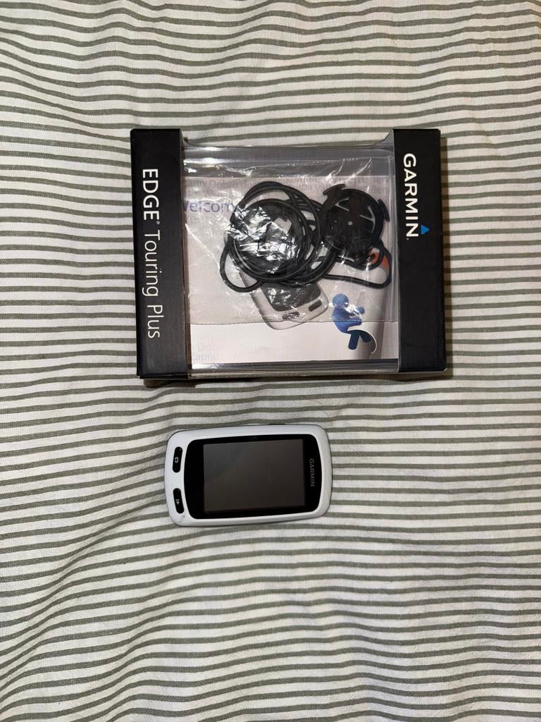 Garmin Edge Touring Plus fietscomputer, Fietsen en Brommers, Fietsaccessoires | Fietscomputers, Ophalen, Snelheidssensor, Gebruikt