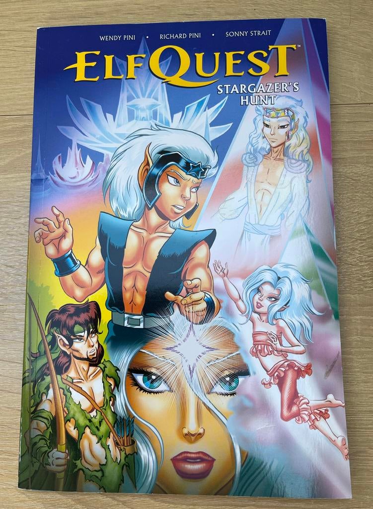 ElfQuest: Stargazer's Hunt volume 1, Eén stripboek, Ophalen of Verzenden, Gelezen