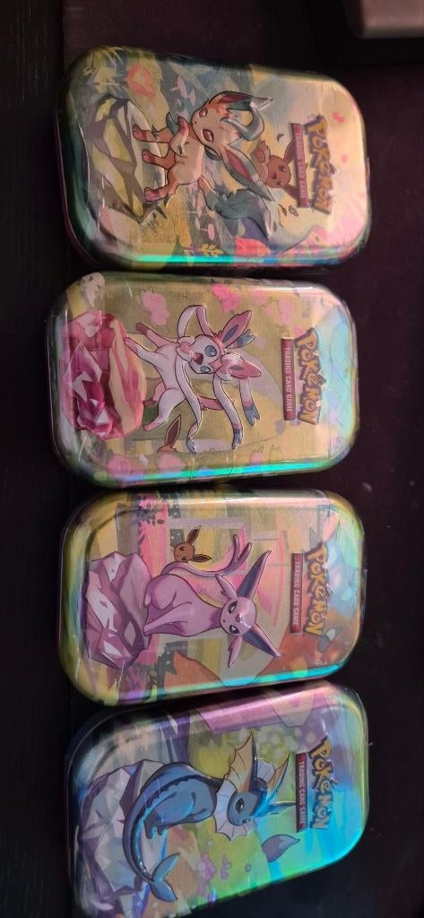 1x Pokémon Prismatic Evolutions Mini Tin, Ophalen of Verzenden, Nieuw