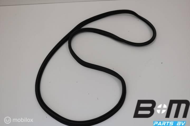 Achterkleprubber VW Polo 9N3, Auto-onderdelen, Interieur en Bekleding, Gebruikt