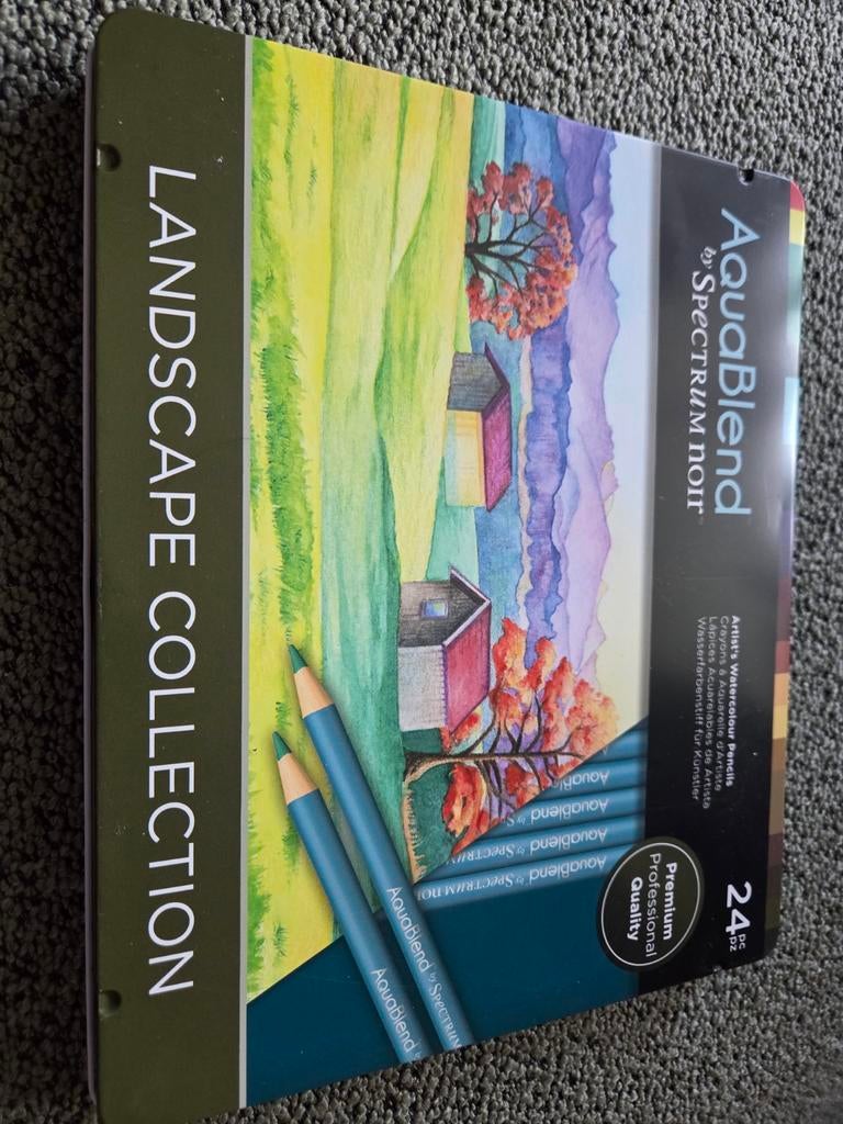 24 Spectrum n. AquaBlend aquarel potloden Landscape edition, Ophalen of Verzenden, Nieuw, Potlood of Stift