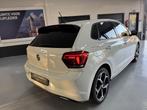 Volkswagen Polo 1.0 TSI R-Line 116PK DSG VIRTUAL CARPLAY, Gebruikt, Wit, 3 cilinders, 1100 kg