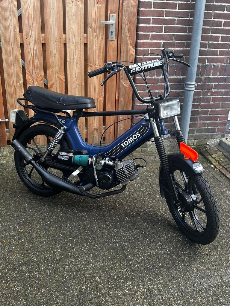 Tomos 65cc veel nieuwe onderdelen projectje MOET WEG !!, Ophalen, Gebruikt