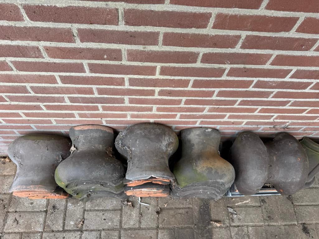 Ouderwetse Ballonvorsten / Dakpannen (28 stuks + begin/eind), Ophalen, Gebruikt, Minder dan 5 m², Dakpannen