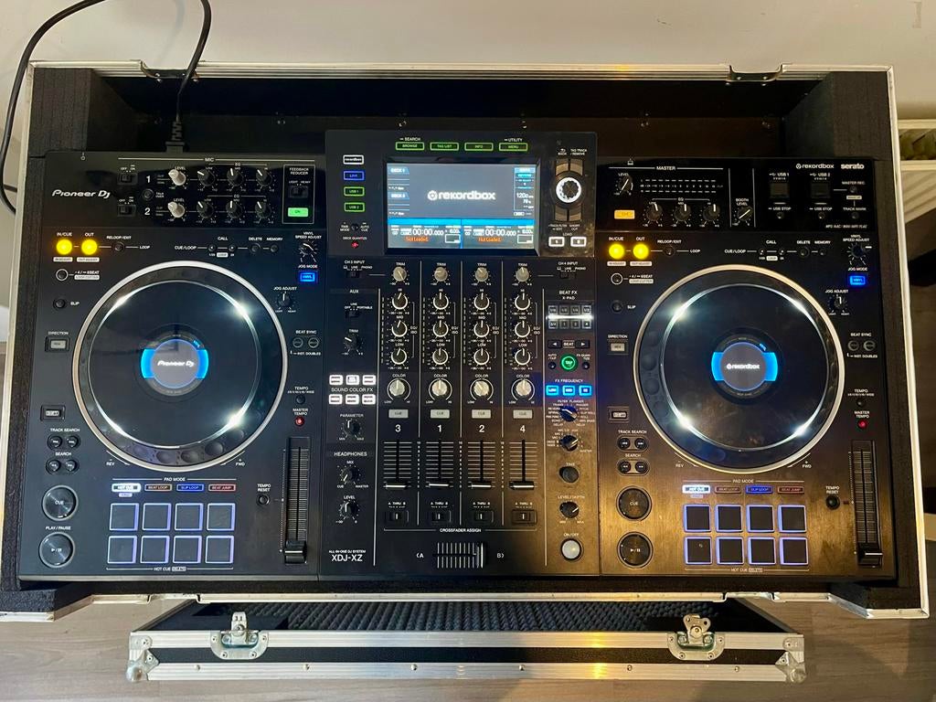 Pioneer XDJ-XZ DJ-set met flightcase en decksaver, Ophalen, Gebruikt, Dj-set, Pioneer