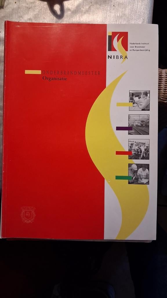 NIBRA Onderbrandmeester Opleidingsboeken Brandweer, Ophalen of Verzenden, Gelezen, MBO, NIBRA