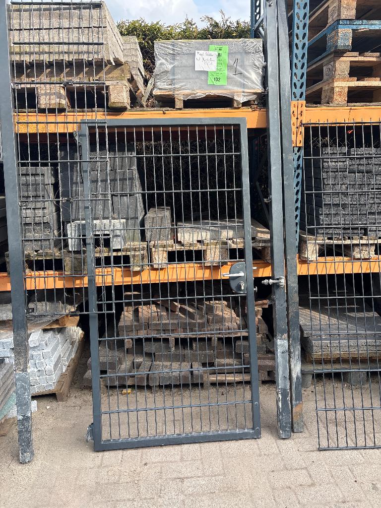 Stalen poort met bijsluitend hek, Tuin en Terras, Ophalen, Gebruikt, Staal, 150 tot 200 cm