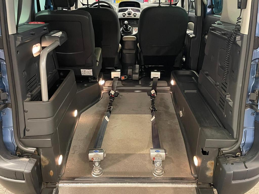 Renault Kangoo Rolstoelauto Luchtvering 3+1, Auto's, Renault, Stof, Gebruikt, Blauw, Metallic lak