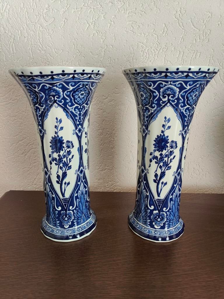 Delfts Blauw Vazen set, Boch voor Royal Sphinx. Trompetvaas, Antiek en Kunst, Ophalen