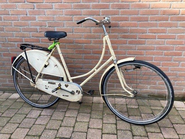 Union Granny omafiets 28 inch Nieuwe banden en verlichting!, Fietsen en Brommers, 56 cm of meer, Ophalen, Gebruikt, Union