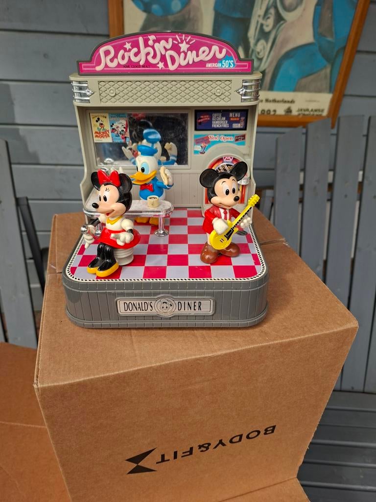 Disney Rockin' Diner Muziekdoos met Mickey, Minnie, Donald, Ophalen of Verzenden