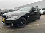 BMW 3-serie Touring 318i Business Line | Automaat | Panorama, Automaat, Euro 5, 1435 kg, Zwart