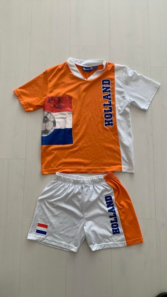 Oranje Voetbaltenue Holland  Shirt Broek 140-146 Koningsdag, Maat XS of kleiner, Ophalen, Gebruikt, Shirt