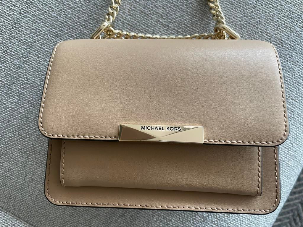 Schoudertasje Michael Kors, Ophalen of Verzenden, Zo goed als nieuw, Beige, Schoudertasje