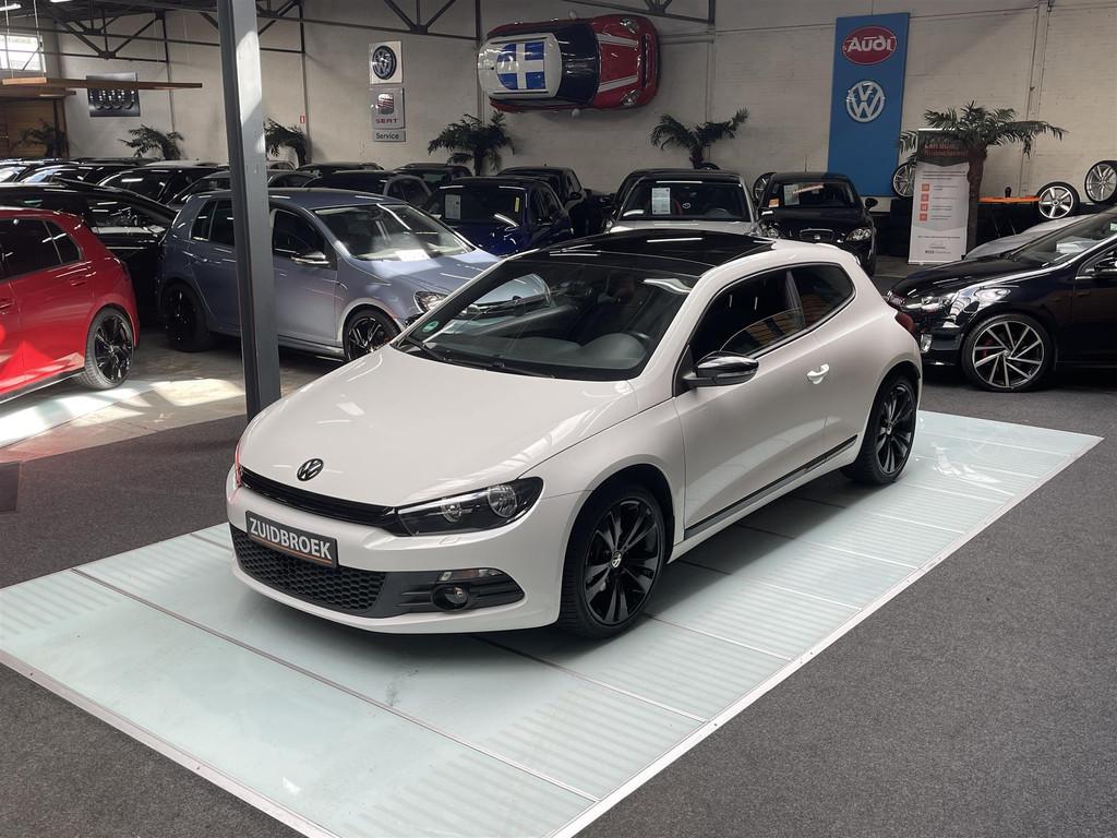 Volkswagen Scirocco 1.4 TSI 122pk BlueMotion DAK! (bj 2011), Elektrische ramen, Gebruikt, 4 cilinders, Bedrijf