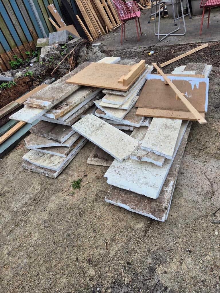 Piepschuim platen, Ophalen