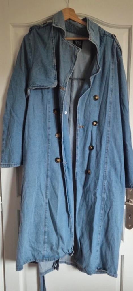 M&S Mode lichtblauwe spijker trenchcoat maat 48, Ophalen of Verzenden, Zo goed als nieuw, Maat 46/48 (XL) of groter, Blauw