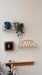 2 Rotan wandrekjes, Huis en Inrichting, Woonaccessoires | Wandplanken en Boekenplanken, Ophalen of Verzenden, Gebruikt