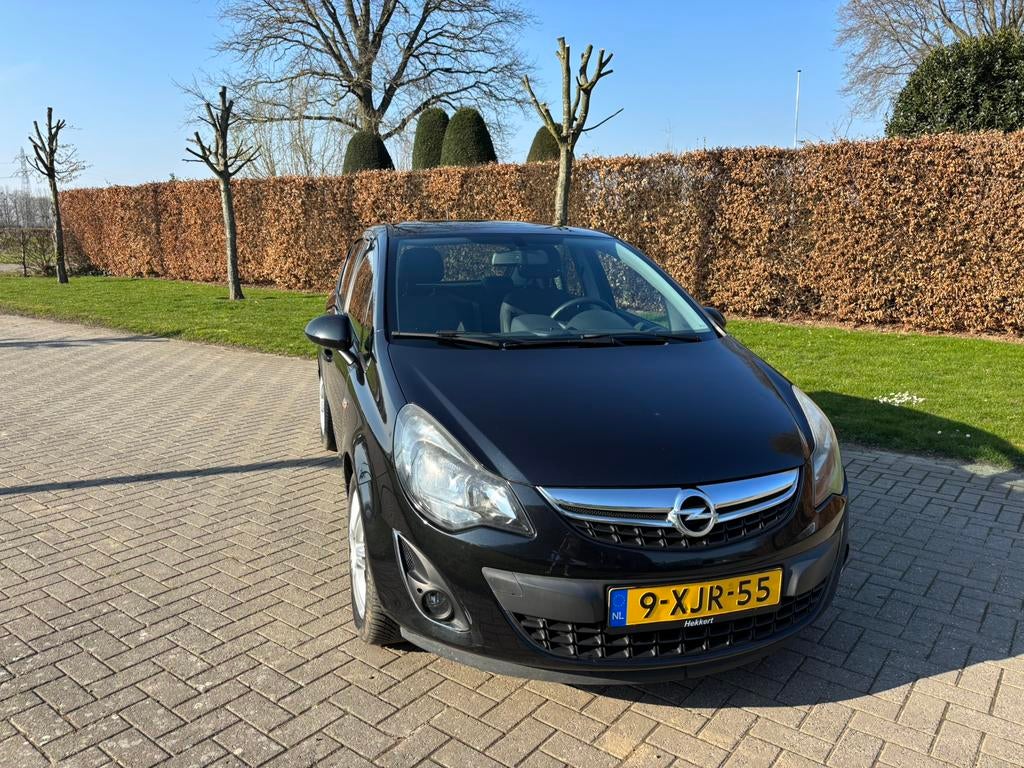 Opel Corsa 1.4 16V 5D 2014 Zwart, Voorwielaandrijving, 4 cilinders, Leder en Stof, Origineel Nederlands