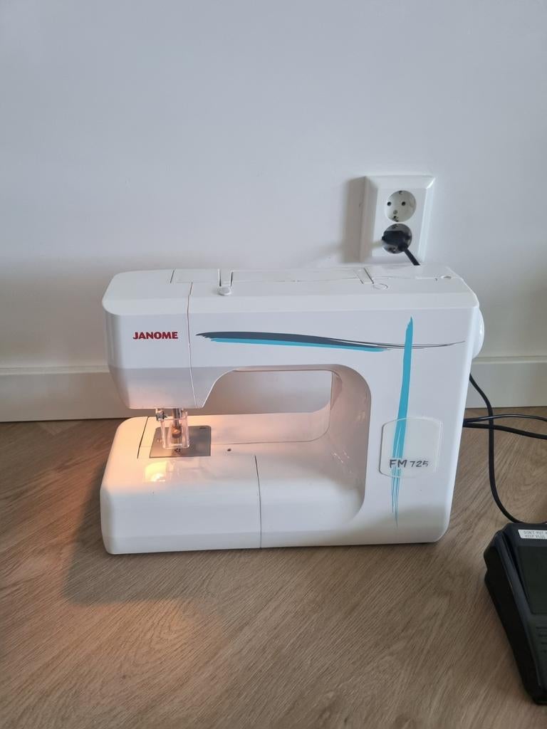 Naaimachine Janome punch FM 725, Ophalen of Verzenden, Zo goed als nieuw, Naaimachine, Overige merken