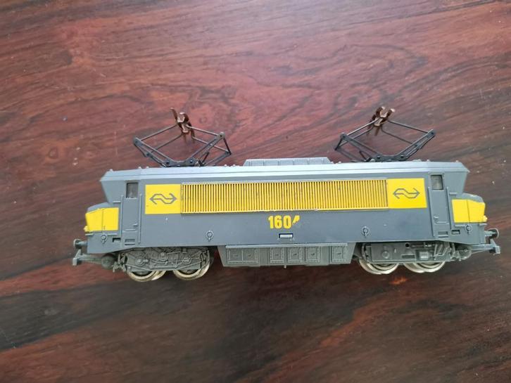 modeltrein NS Serie 1600 (nummer 1604), Hobby en Vrije tijd, Modeltreinen | H0, Gebruikt, Locomotief, Gelijkstroom, Lima, NS, Ophalen