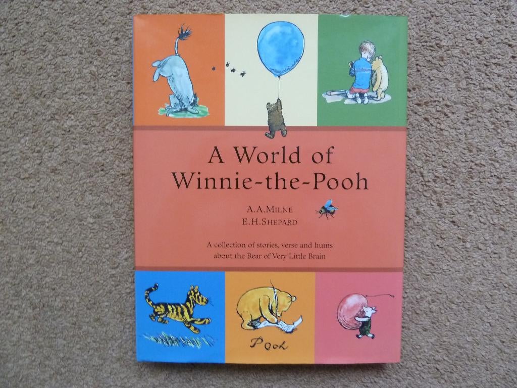 A World of Winnie the Pooh - A.A.Milne and E.H.Shepard, Ophalen of Verzenden