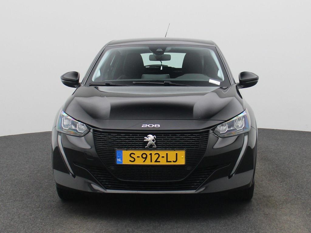 Peugeot e-208 EV Active Pack 50 kWh | Automaat | Parkeersens, Auto's, Gebruikt, Zwart, Origineel Nederlands, 315 min