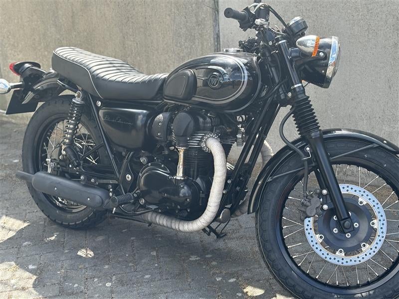 Kawasaki W800 Black Edition (2015) – 3.500 km, Cardan-aandrijving, 2 cilinders, Gebruikt, Particulier
