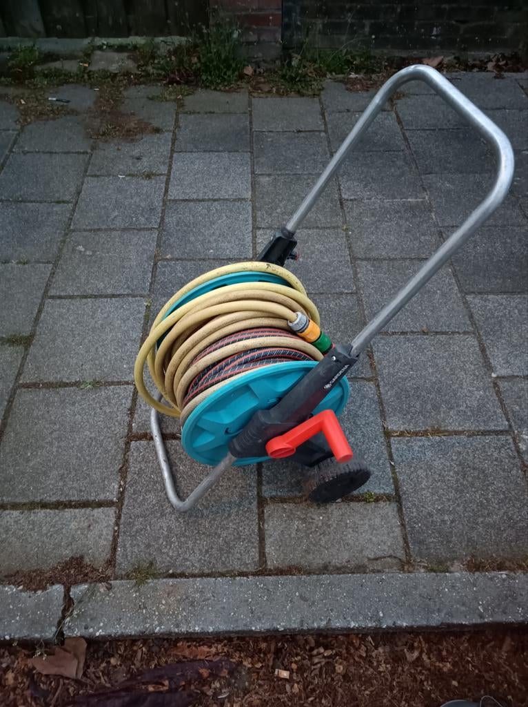 Gardena tuinslang op haspel, Tuin en Terras, Tuinslangen, Ophalen, Tuinslang