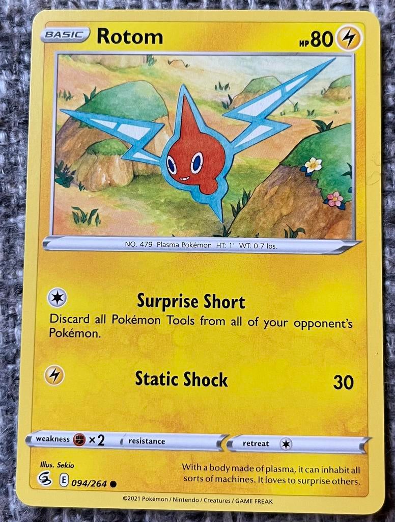 Pokémonkaart van Rotom (479) • Fusion Strike (094/264), Verzenden, Nieuw, Losse kaart