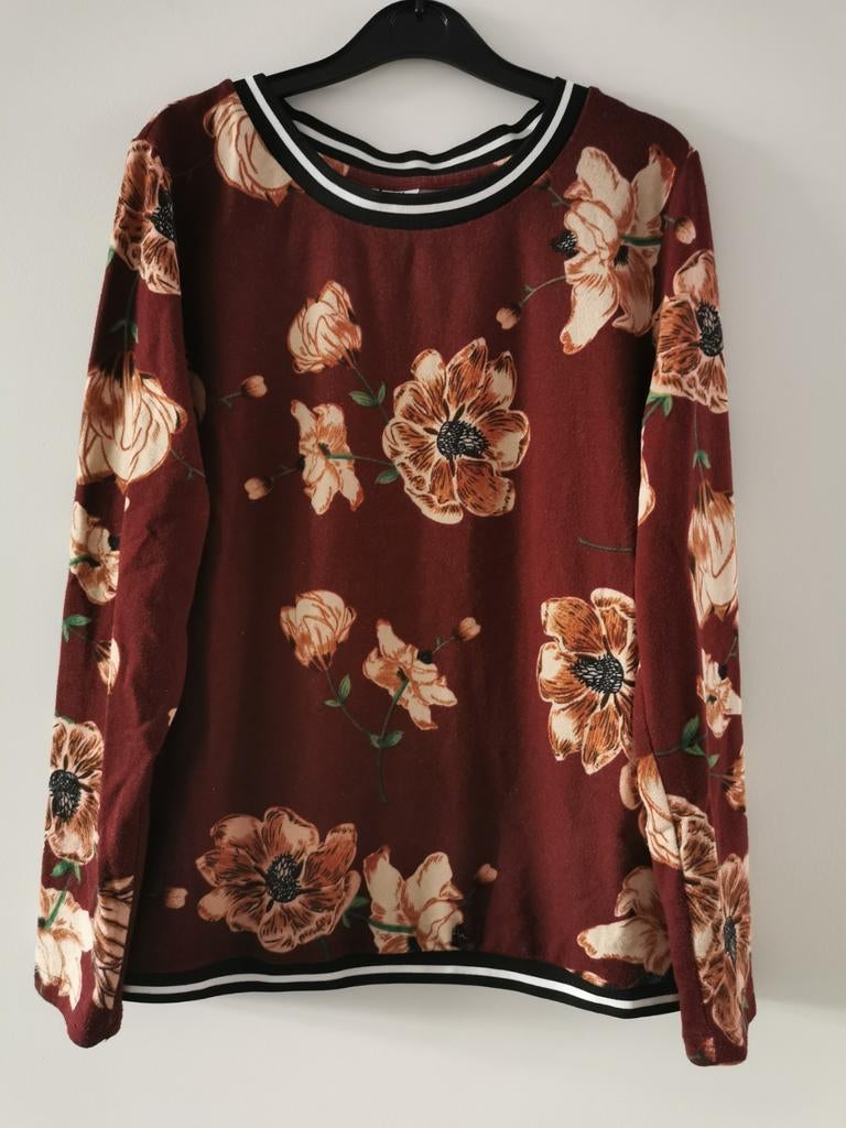 Pigalle trui met bloemenprint mt. S/M, Overige kleuren, Verzenden, Pigalle, Zo goed als nieuw
