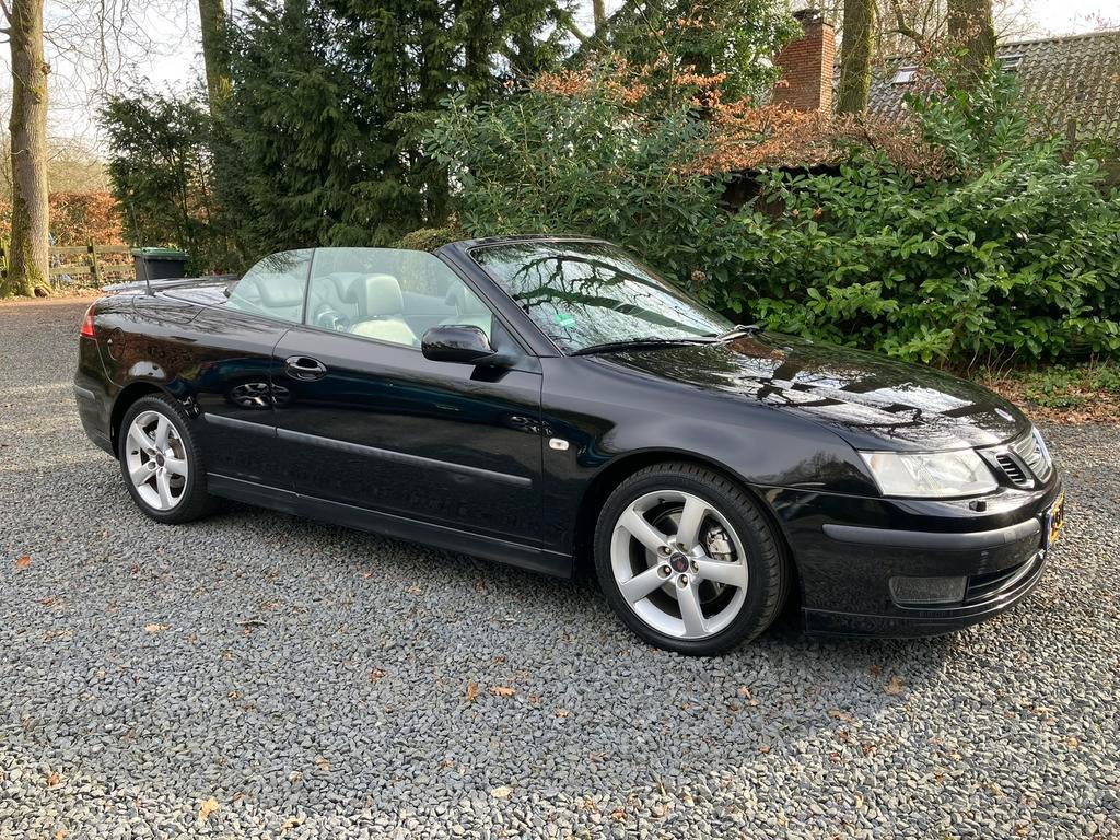 Saab 9-3 1.9 TID Cabrio AUT 2007 Zwart MET NIEUWE KAP, Auto's, 4 cilinders, Cabriolet, Zwart, Diesel