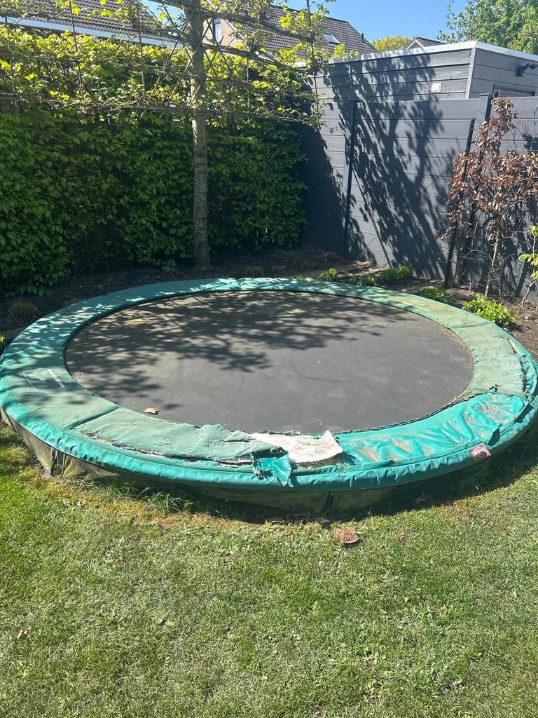 BERG InGround Champion Trampoline - Gebruikt, Ophalen, Gebruikt