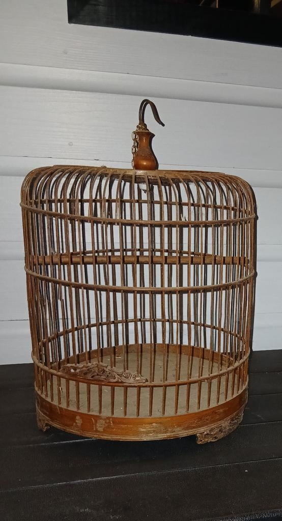 Te koop een mooi wildzang kooitje, Ophalen, Gebruikt, Hout, Vogelkooi