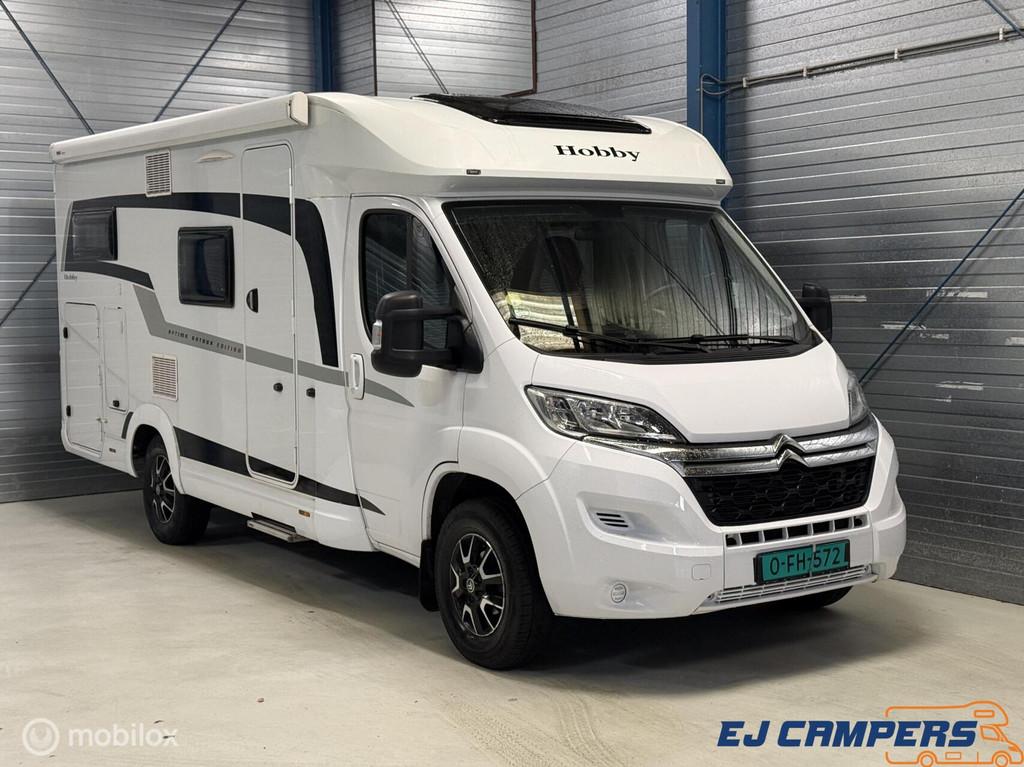 Hobby V65 GE Optima On Tour Enkele Bedden! EURO6!, Caravans en Kamperen, Campers, Ringverwarming, Hobby, Bedrijf, 6 tot 7 meter