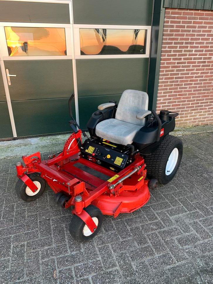 Toro Z-Master 112cm zero turn grasmaaier in topstaat, Tuin en Terras, Zitmaaiers, Gebruikt, 120 cm of meer, Elektrische starter