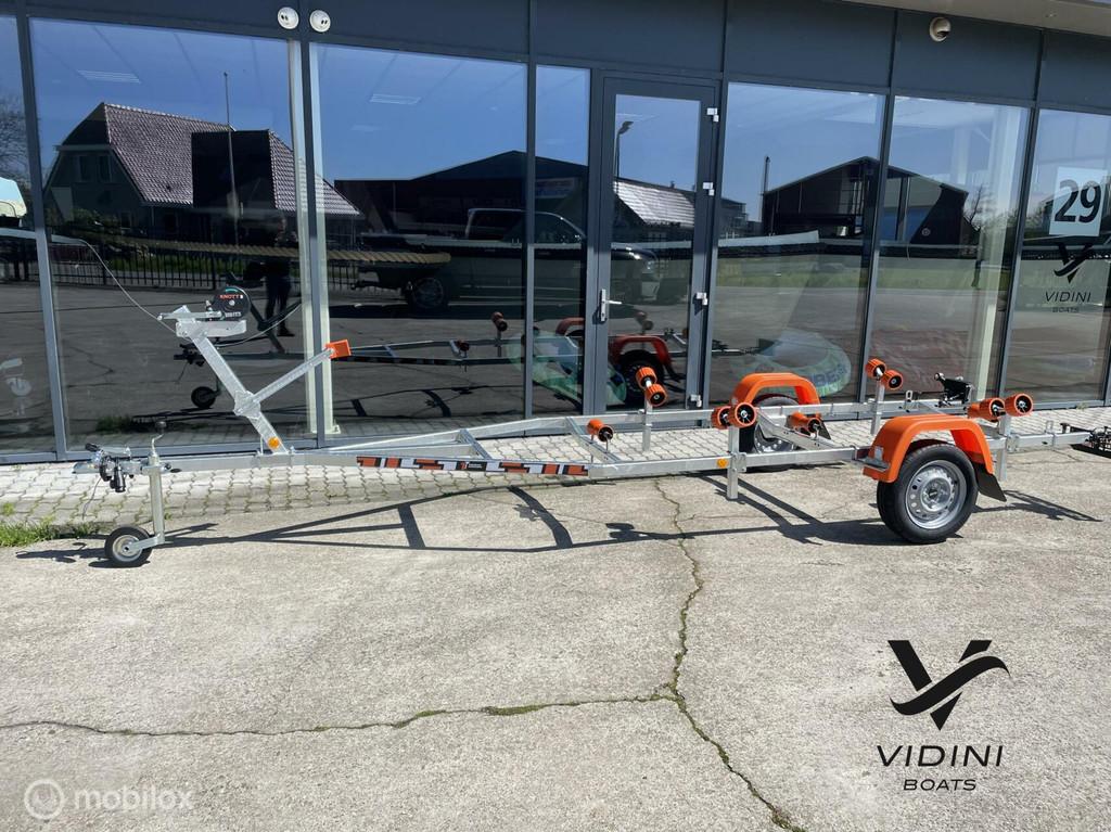 Thomas trailer 750kg *Waterdichte led* verlichting V-frame, Watersport en Boten, Boottrailers, Overige typen