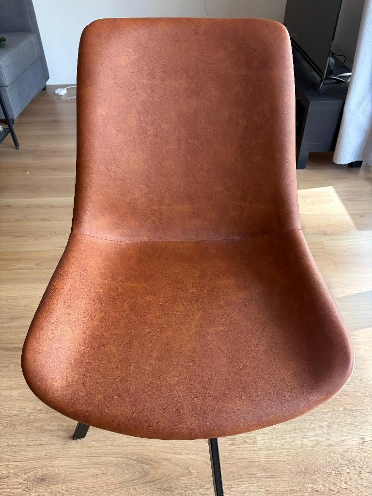 HYGUM Dining Chair – Swivel – Cognac Faux Leather – NEW, Ophalen, Zo goed als nieuw, Bruin, Eén