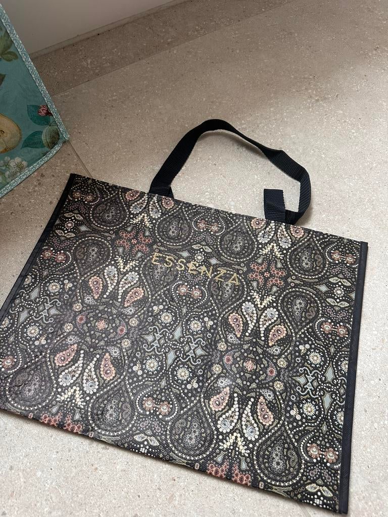 2 Essenza home shoppers, Ophalen of Verzenden, Gebruikt, Zwart